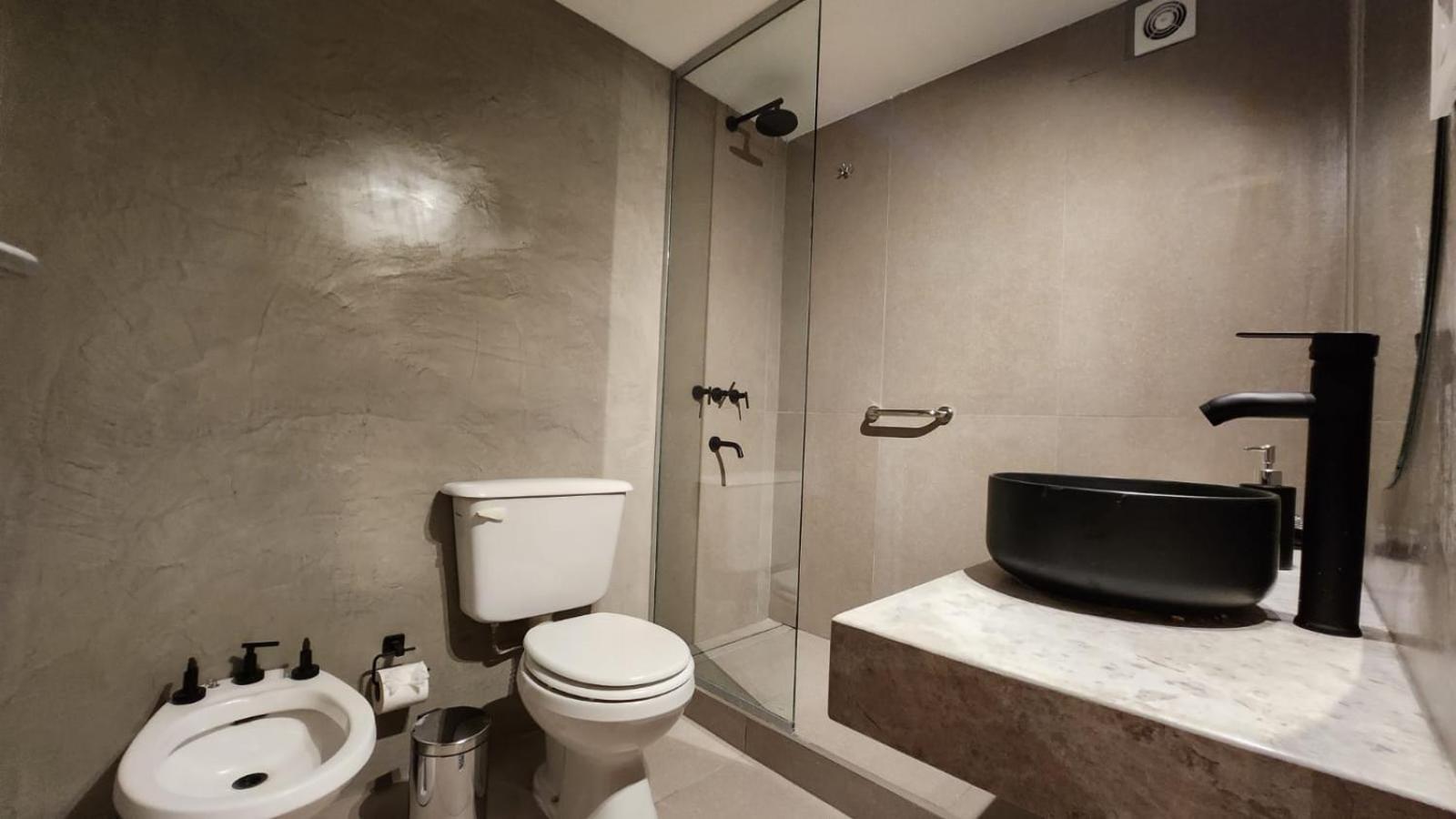 Apartamento Departamento Completo En Zona Principal De La Ciudad, Buen Pastor, Plaza Espana, Patio Olmos *